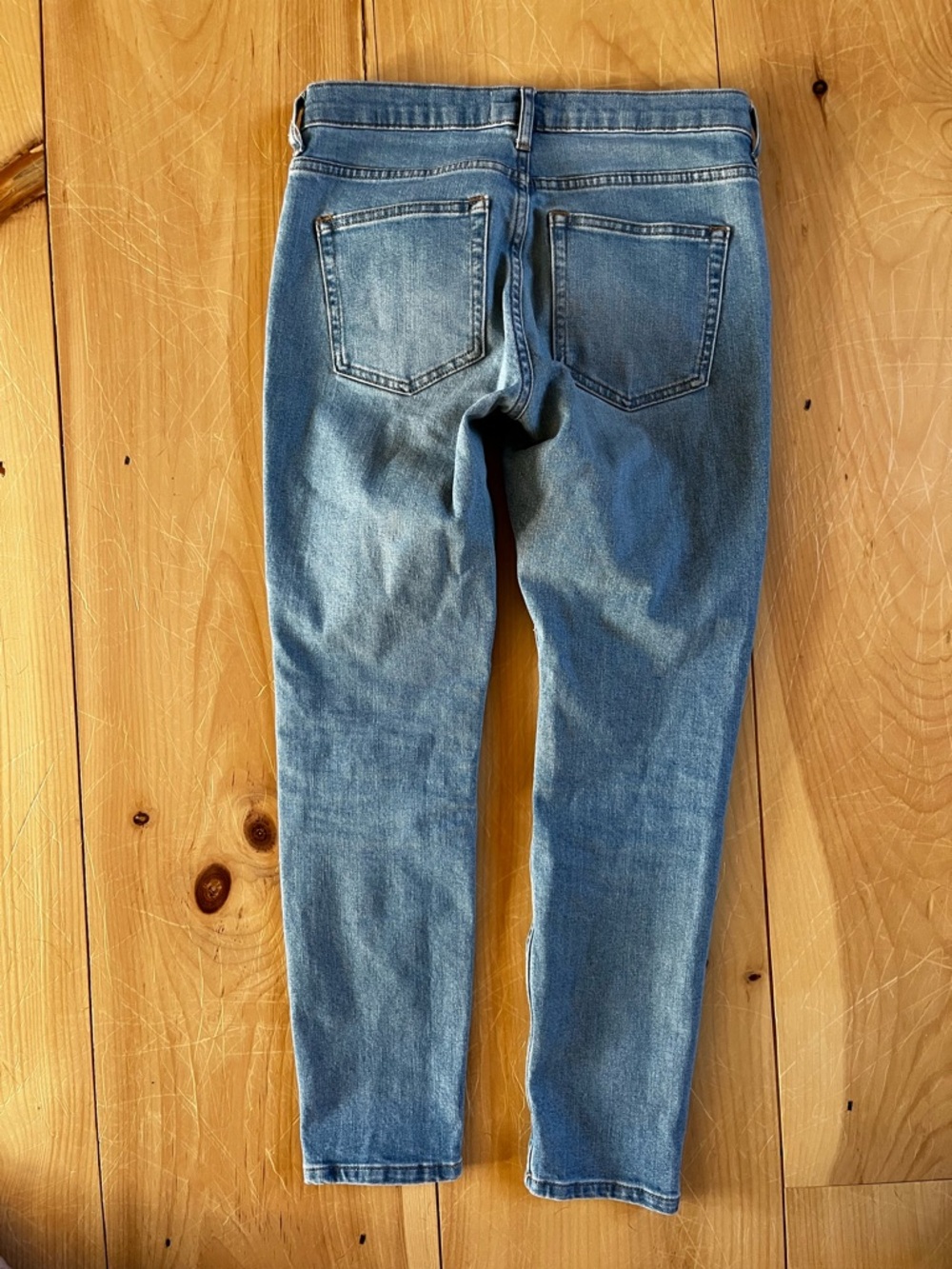 High Rise Straight Ankle Jeans - Picture 3 of 5